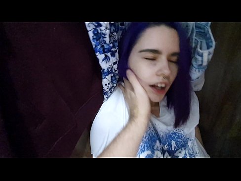 ❤️ Fannt meng Schwëster am Kleederschaf an huet hatt gehollef ☑ Fucking Video op lb.kenhdammy.top ❌️